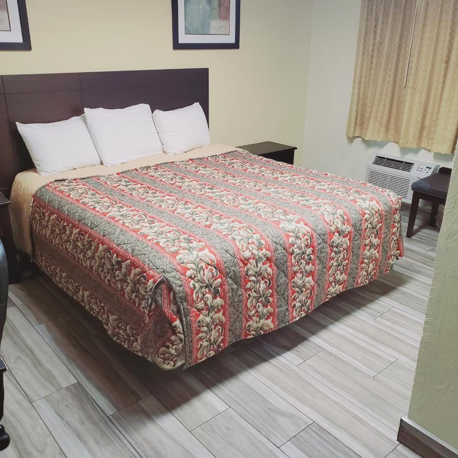 Tropical Palm Motel นอร์ทฟอร์ทไมเออร์ส ภายนอก รูปภาพ